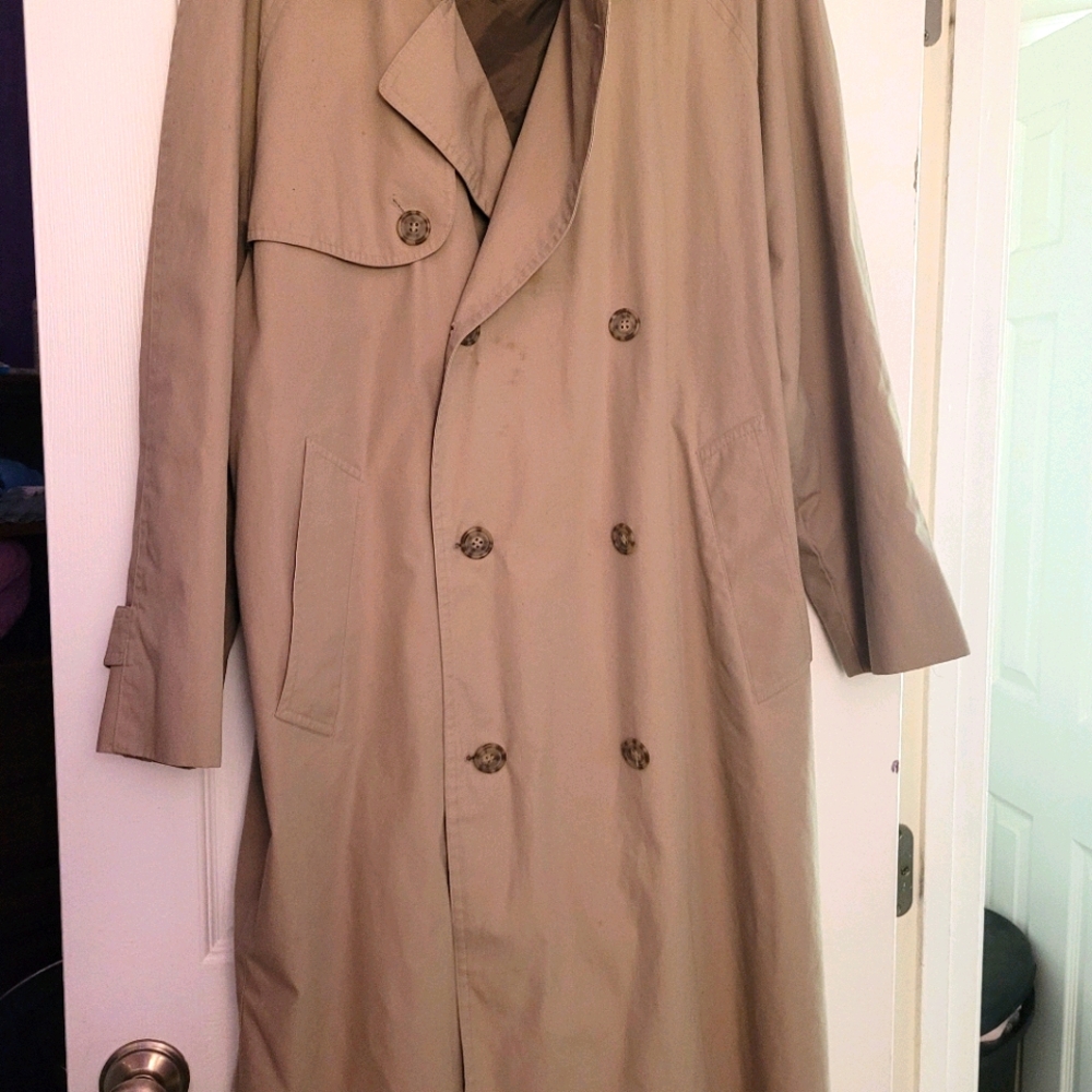 London Fog Men's Tan Trench (40 Short)